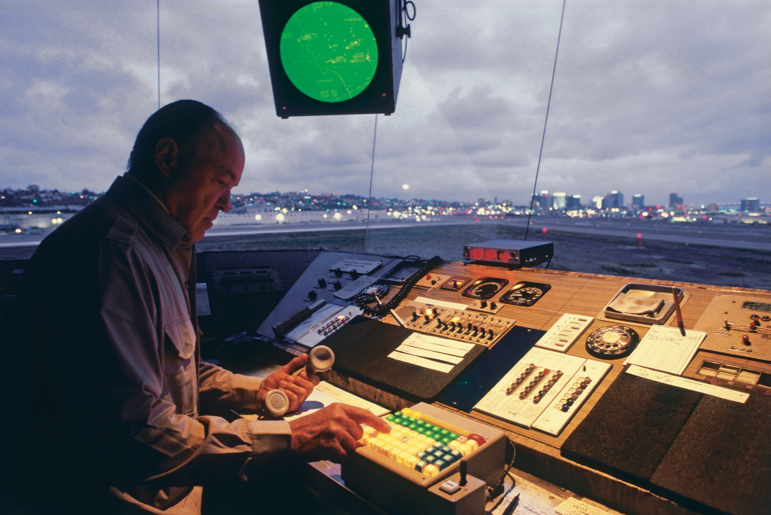 Controlador de transito aereo