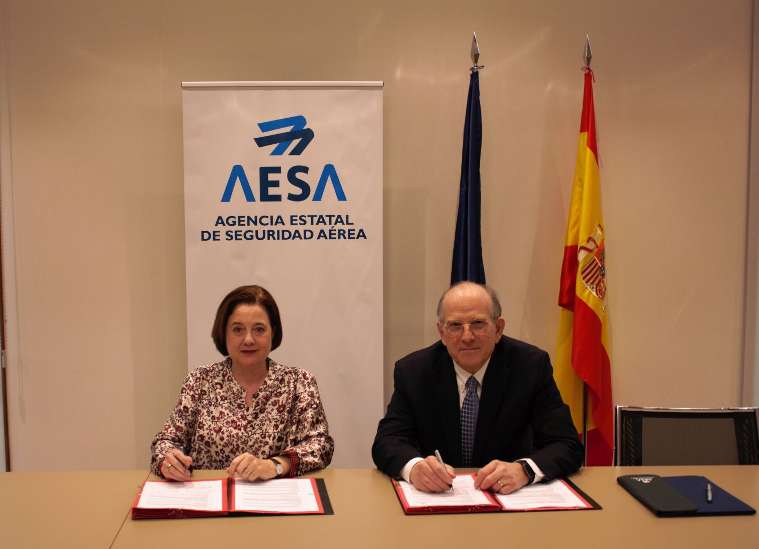 IATA and AESA sign the foundations of a collaboration in the oversight of the safety of groundhandling services