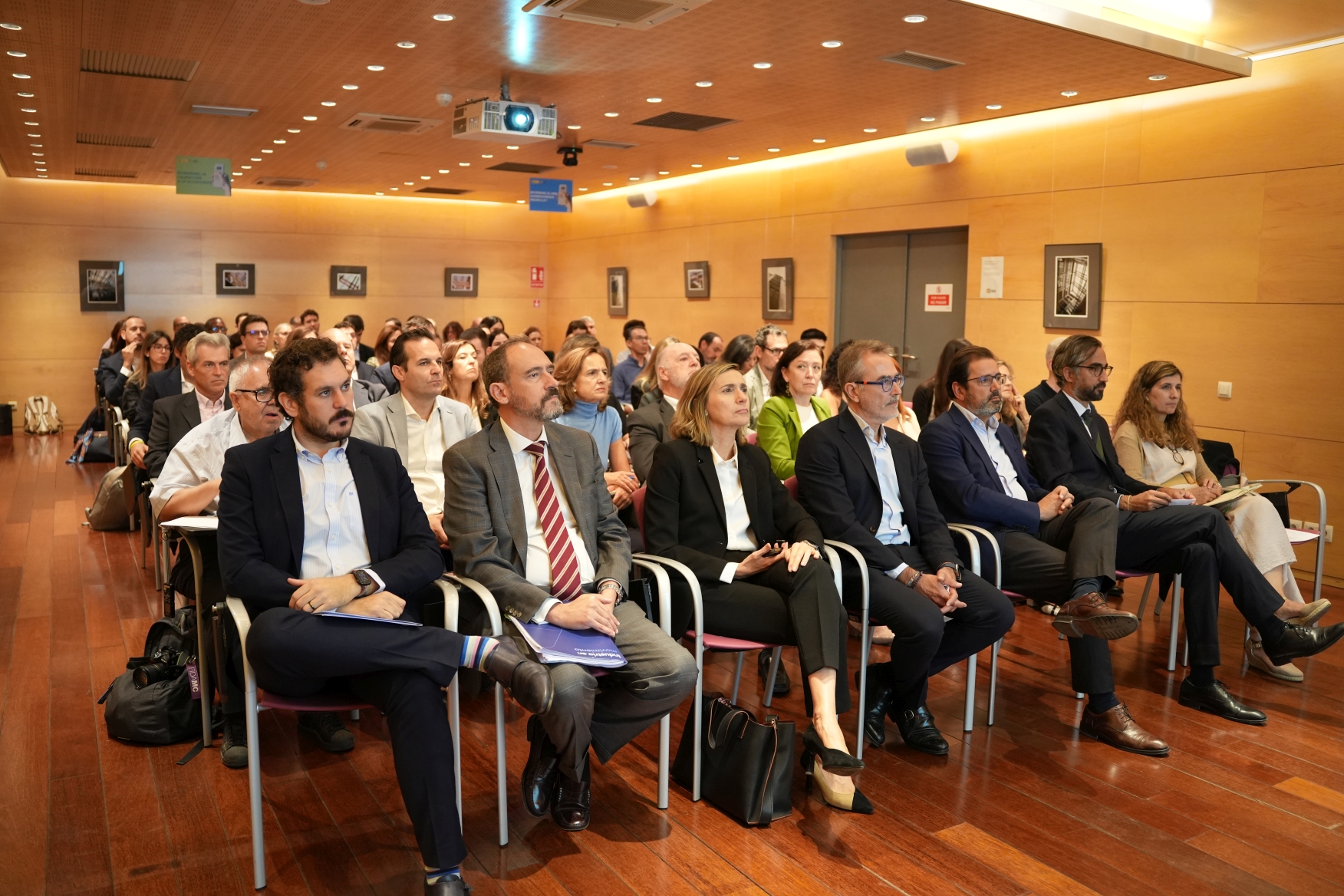 Acto de presentación AST 07.10.25