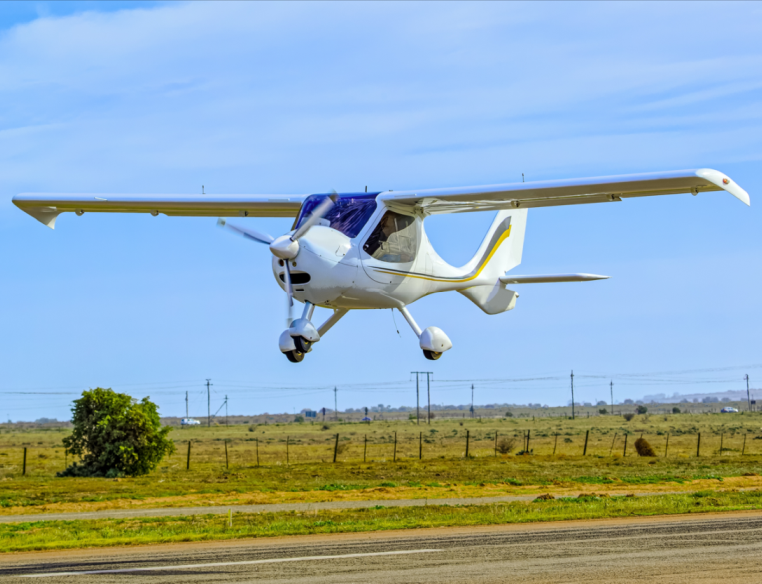 Aeródromos uso restringido