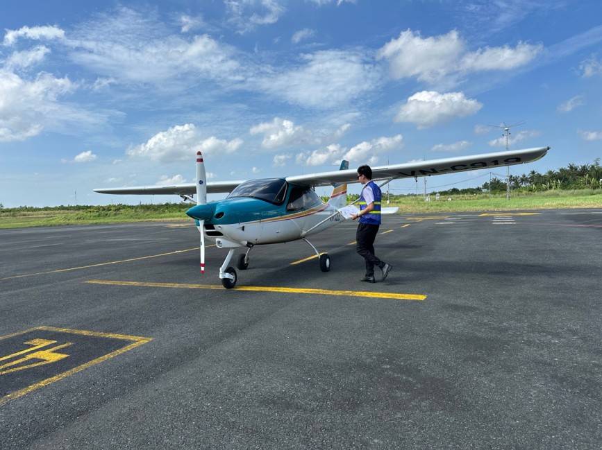 Aeródromos uso restringido